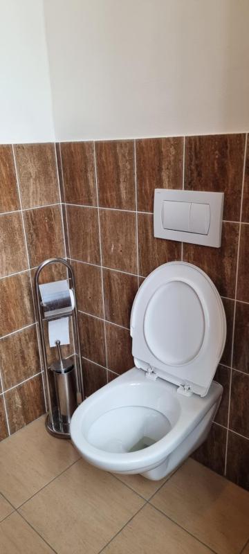 Single Room image 4