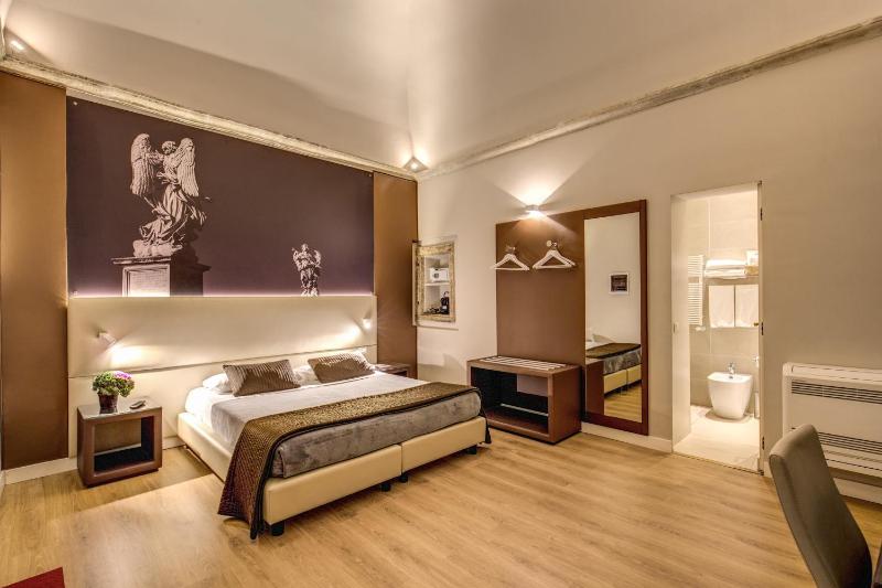 Luxury Two-Bedroom Apartment image 4