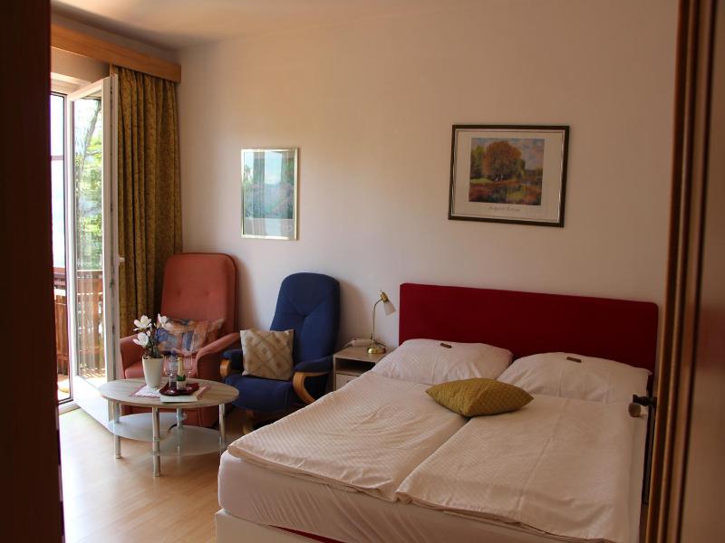 Studio Apartment image 1