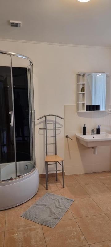 Triple Room image 2