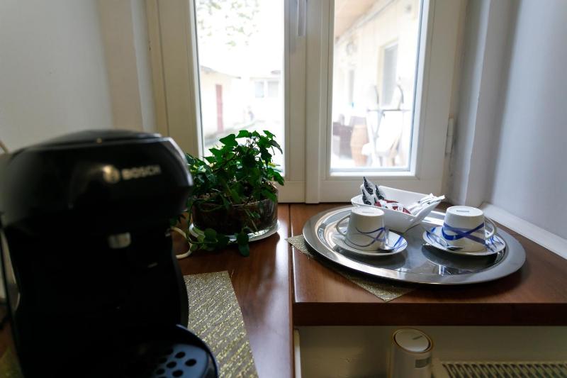 Apartment image 3
