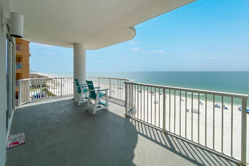 Island royale 601 - image 36