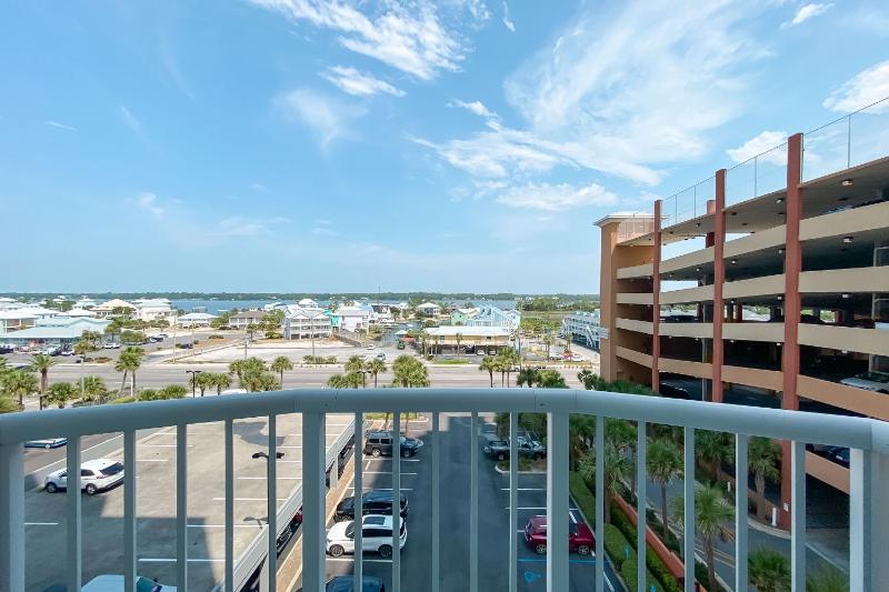 Island royale 601 - image 34