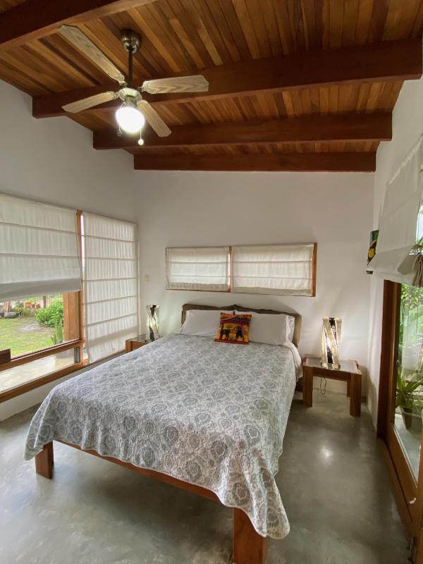 Casa Amanecer Bed & Breakfast - image 7