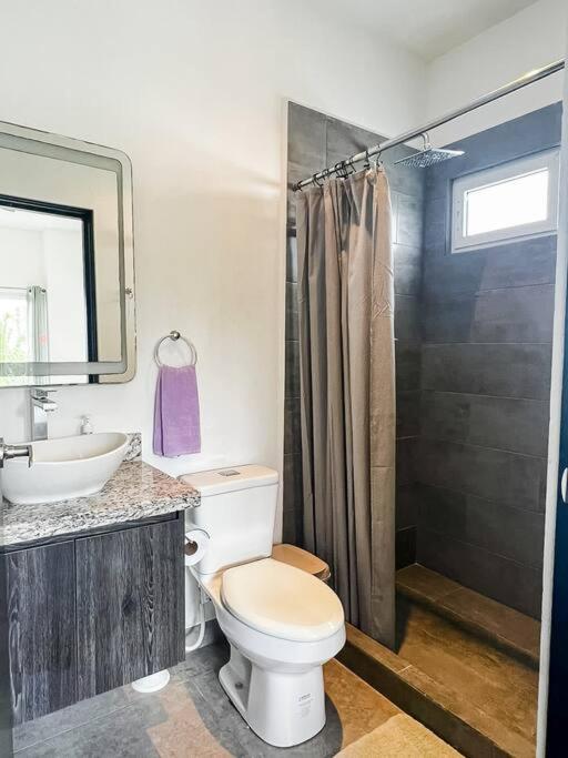 Modern & convenient condo in Jaco downtown - image 12