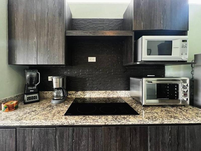 Modern & convenient condo in Jaco downtown - image 5