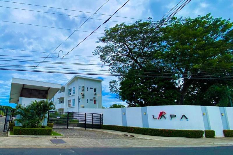 Modern & convenient condo in Jaco downtown - image 6