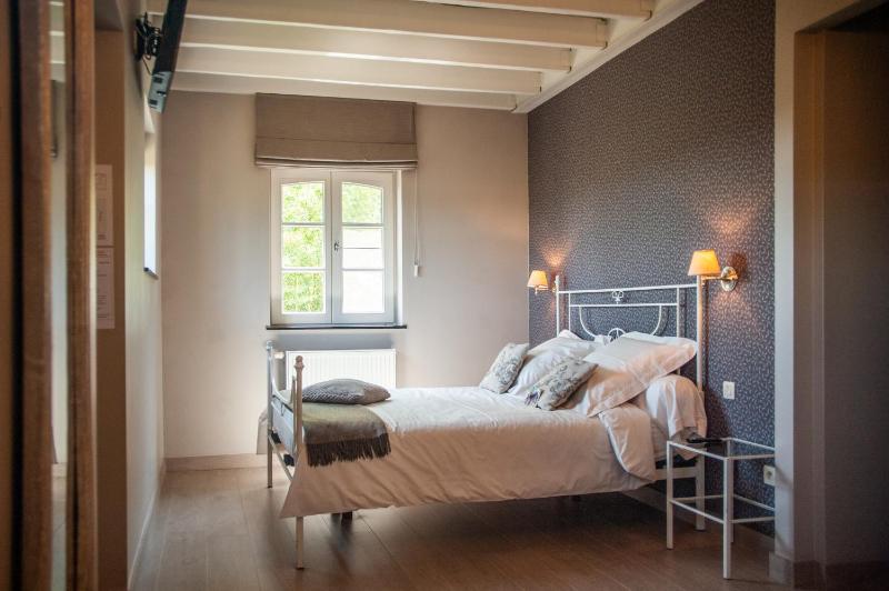 Standard Double Room image 4