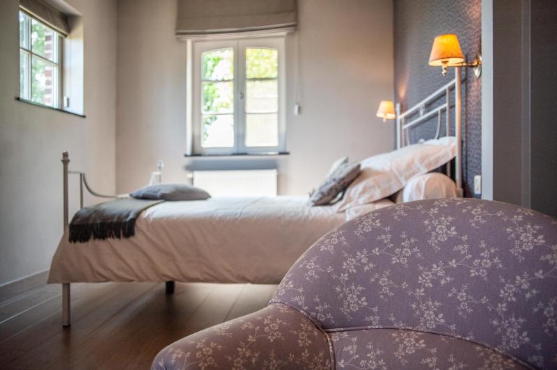 Standard Double Room image 2