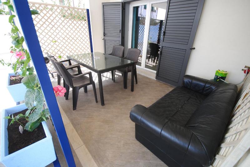 One-Bedroom Apartment (4 Adults) image 3