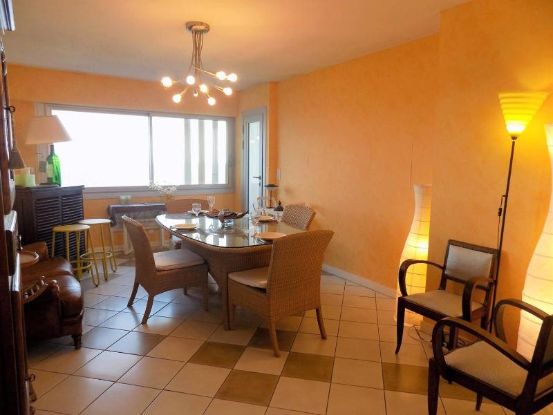 Royan - PLEINE VUE MER pour cet APPARTEMENT classé 2 étoiles - LES TAMARIS - image 23