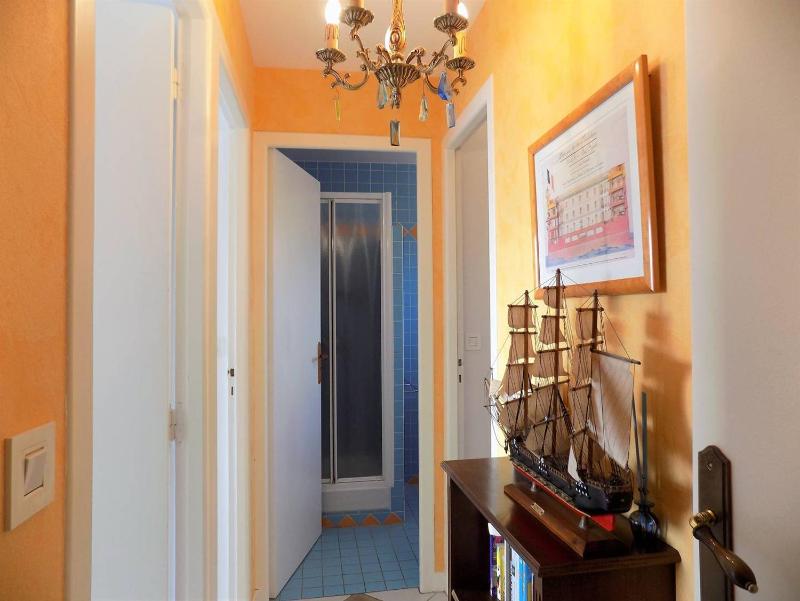 Royan - PLEINE VUE MER pour cet APPARTEMENT classé 2 étoiles - LES TAMARIS - image 13