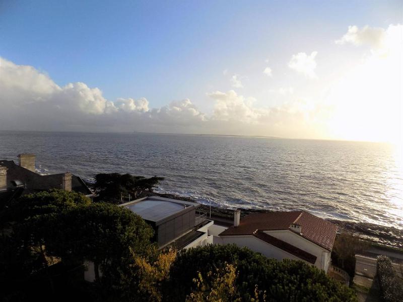 Royan - PLEINE VUE MER pour cet APPARTEMENT classé 2 étoiles - LES TAMARIS - image 5