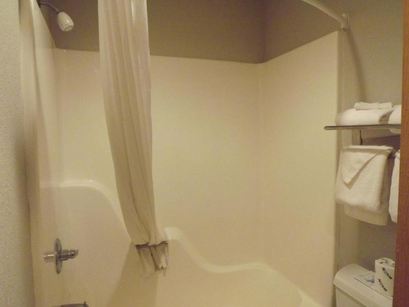 Queen Studio Suite - Non-Smoking image 2