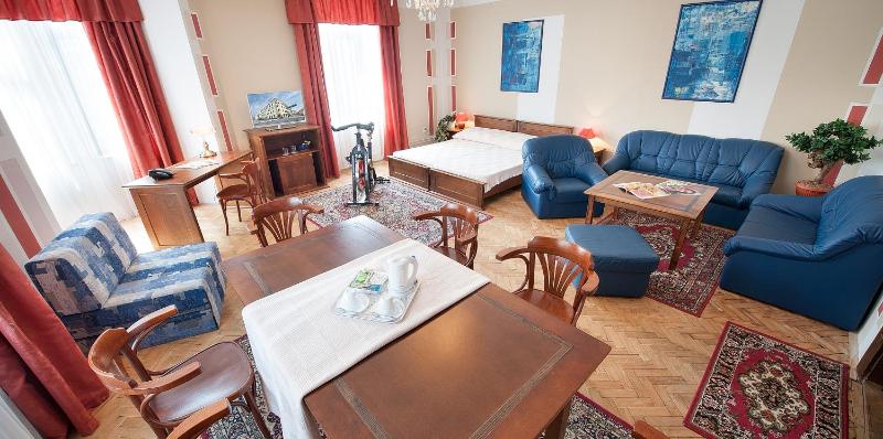 Junior Suite image 1