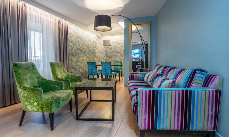 Suite image 3