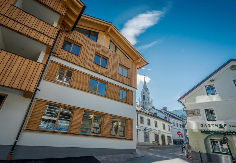 Three-Bedroom Apartment image 1