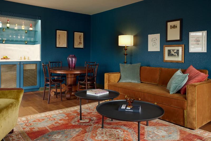 Chalet Suite image 3