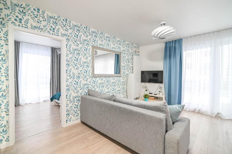 Apartment 1, Ground Floor, With Garden image 3