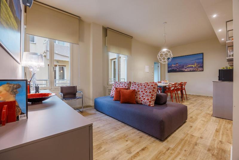 Lucy Florence charming modern apartment near Piazza della Libertà - image 10