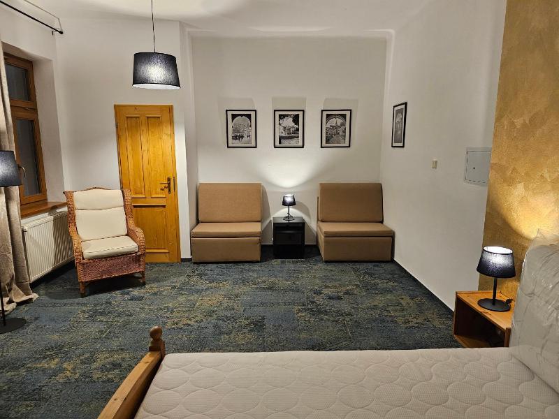 Quadruple Room image 1