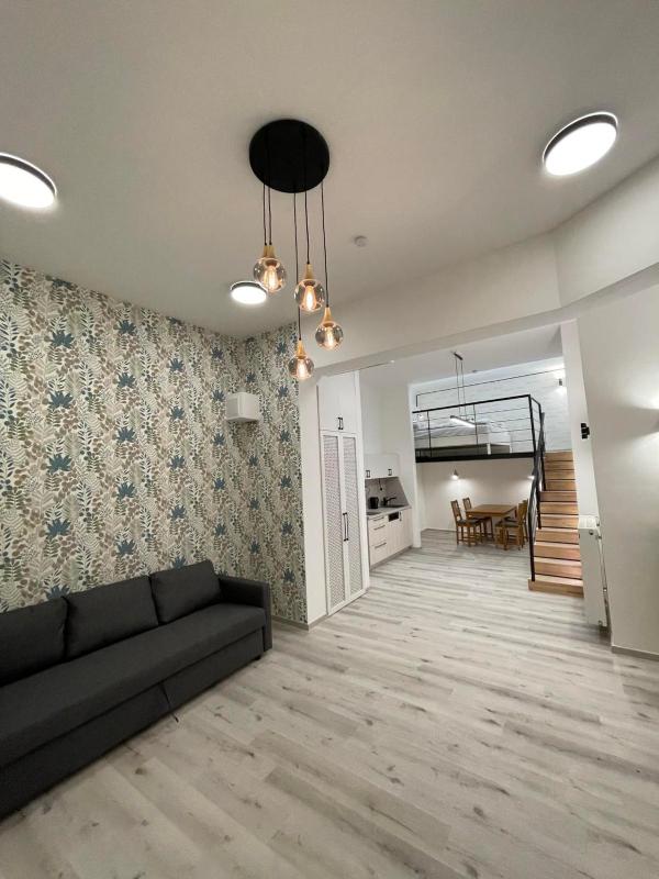 Székely Apartment near Deák Ferenc Square with FREE PARKING IN GARAGE Images