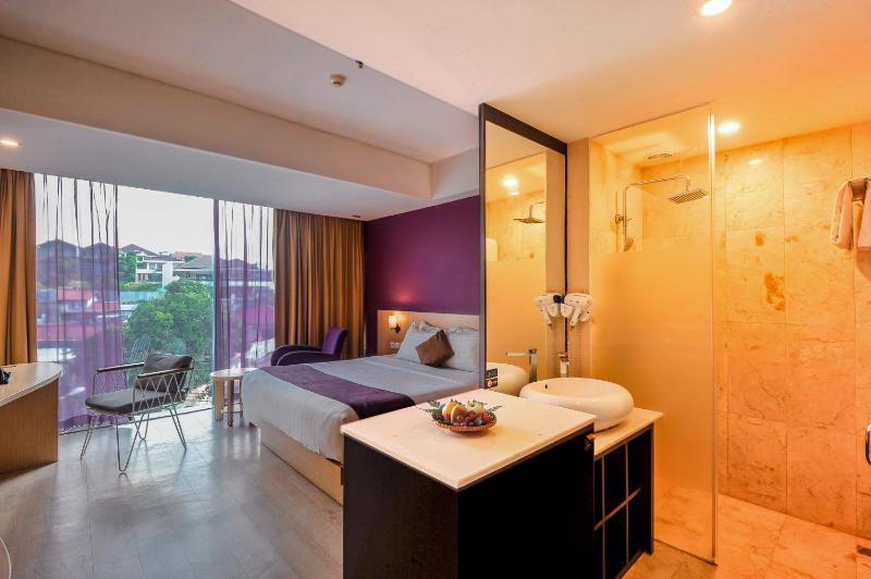 Grand Edge Hotel Semarang - image 31