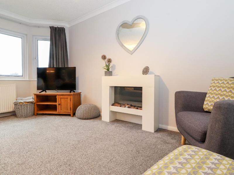 Hill Lodge - image 10