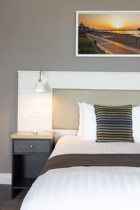 Superior Double Room image 1