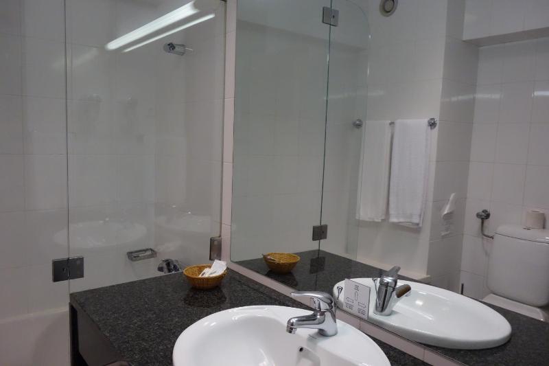 Single Room image 2
