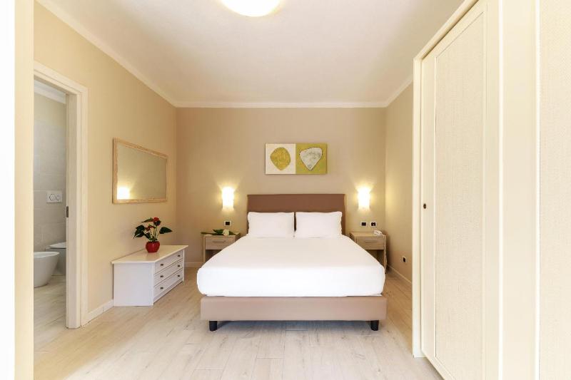 Triple Room image 3