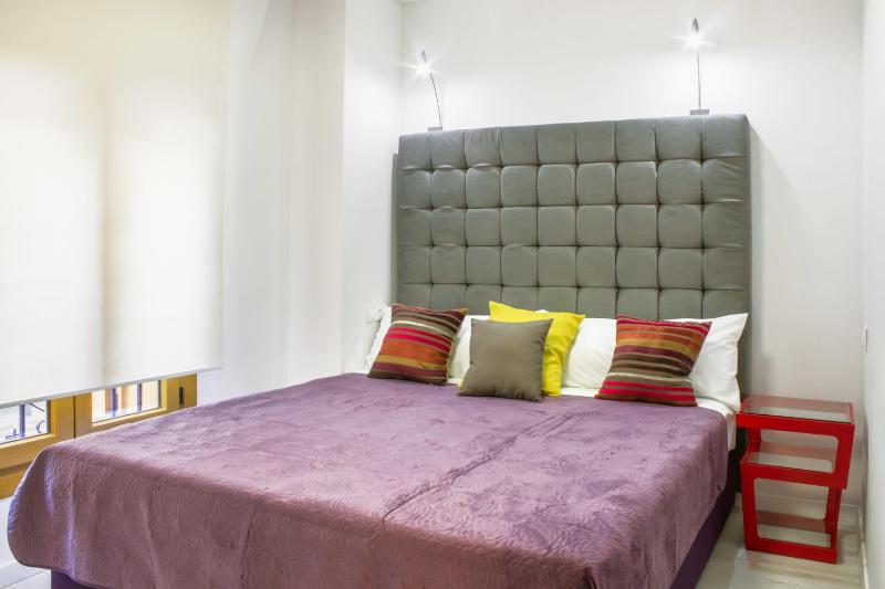 Deluxe Apartment 1 image 2