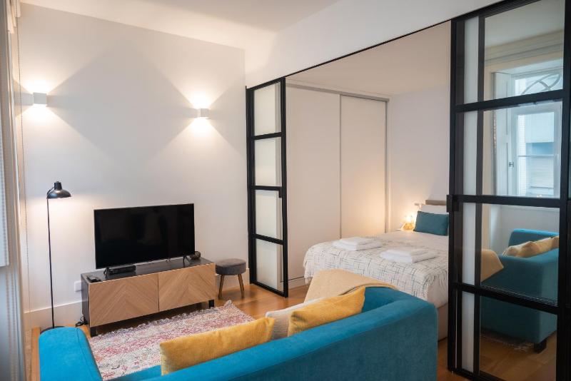 Santa Catarina Charm Apartment Downtown near Metro - image 16