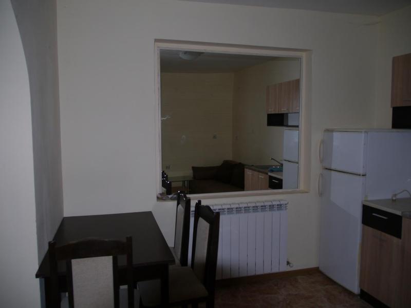 King Studio with Sofa Bed image 2