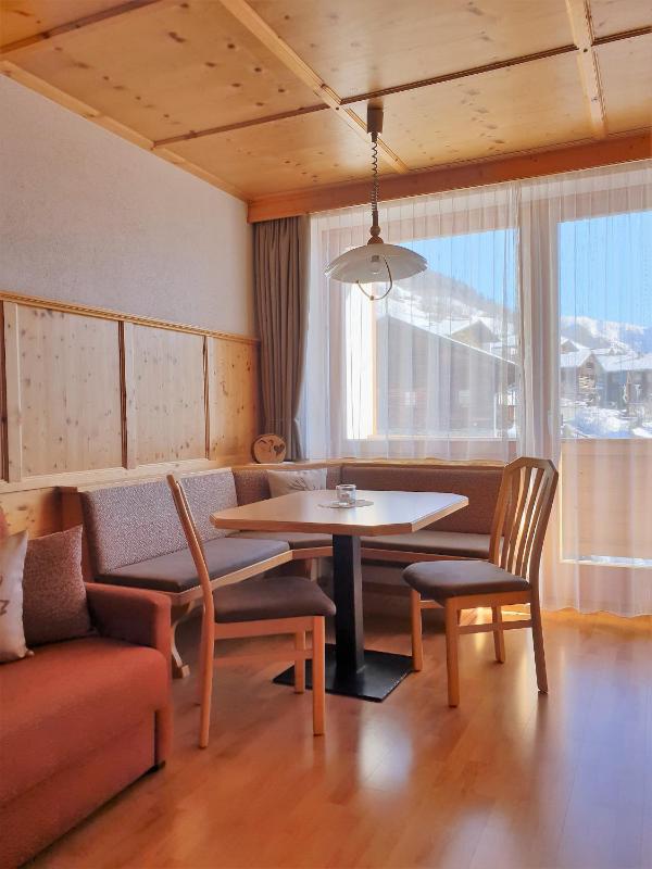 Apartment with Balcony image 4