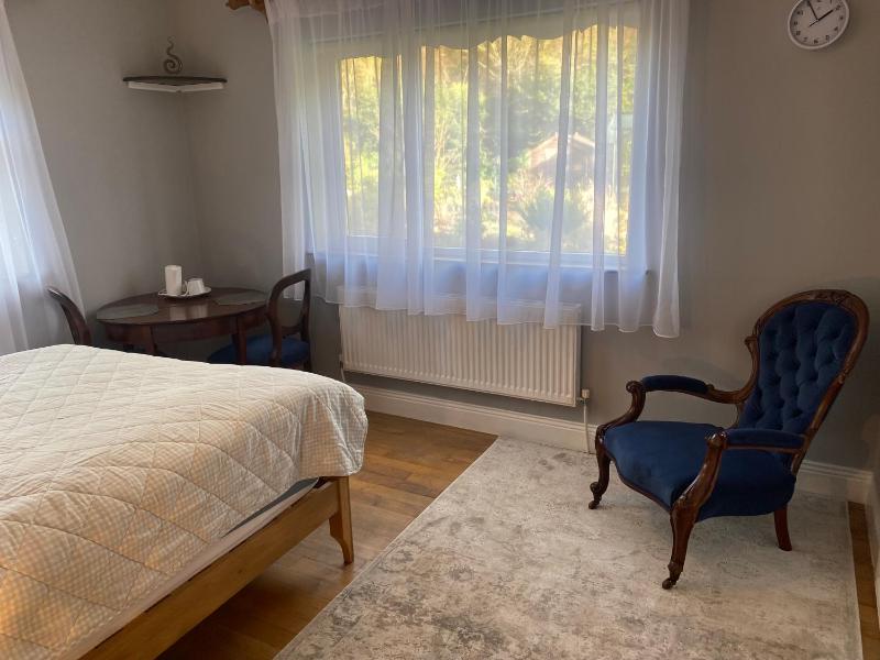 Family Room with Bathroom image 4