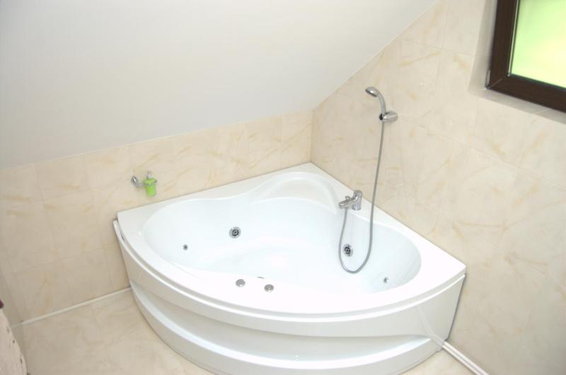 Superior Triple Room image 3
