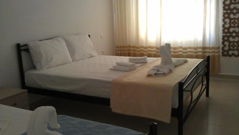 Standard Suite image 2