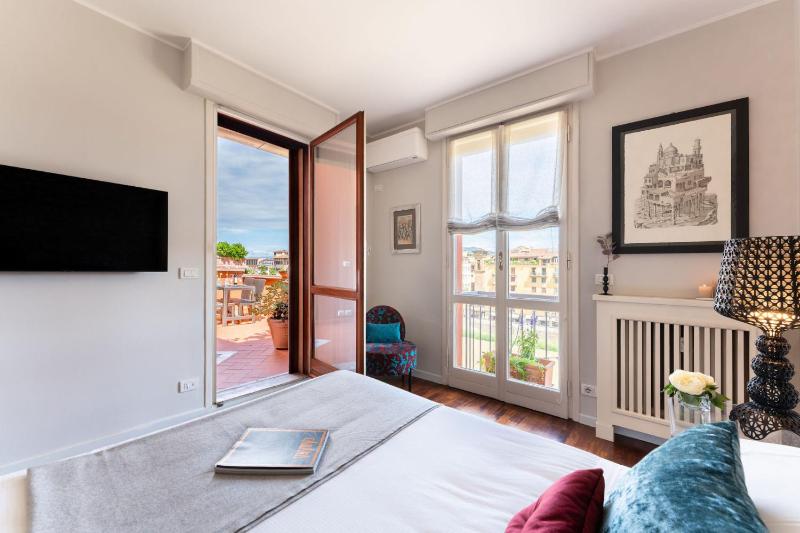 Apartments Florence - Luxury River with Terrace - image 7