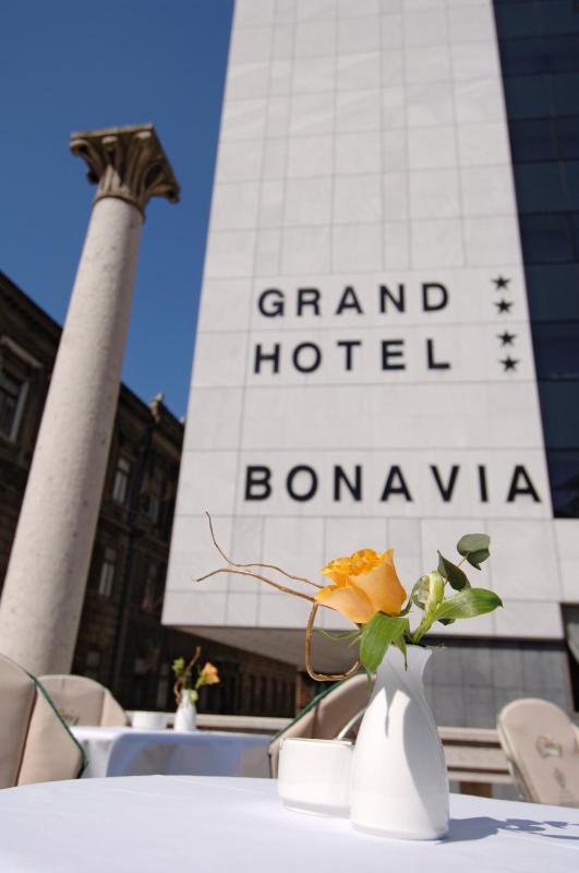 Grand Hotel Bonavia - image 6