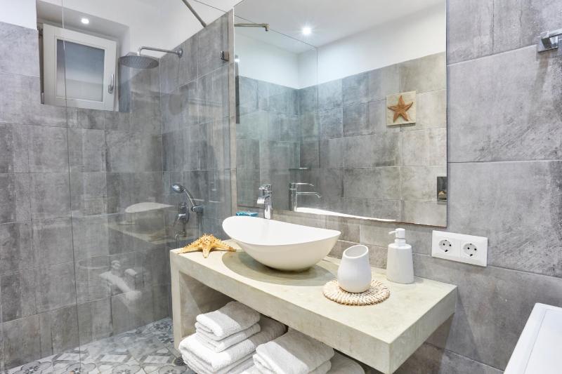 Luxury villa in Kechria - image 48