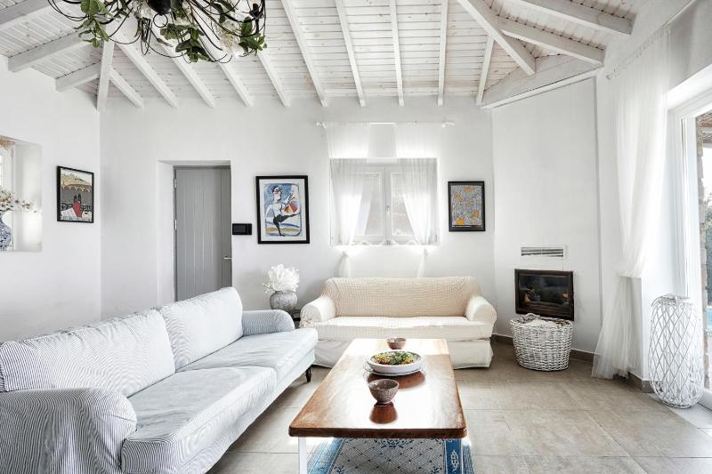 Luxury villa in Kechria - image 50