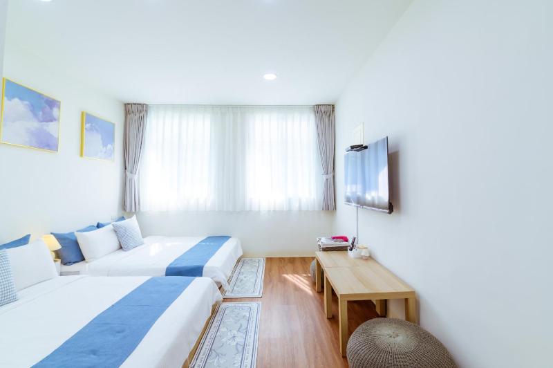Itaewon - image 10