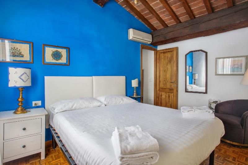 Seven House - Sweet Dreams in Florence - image 5