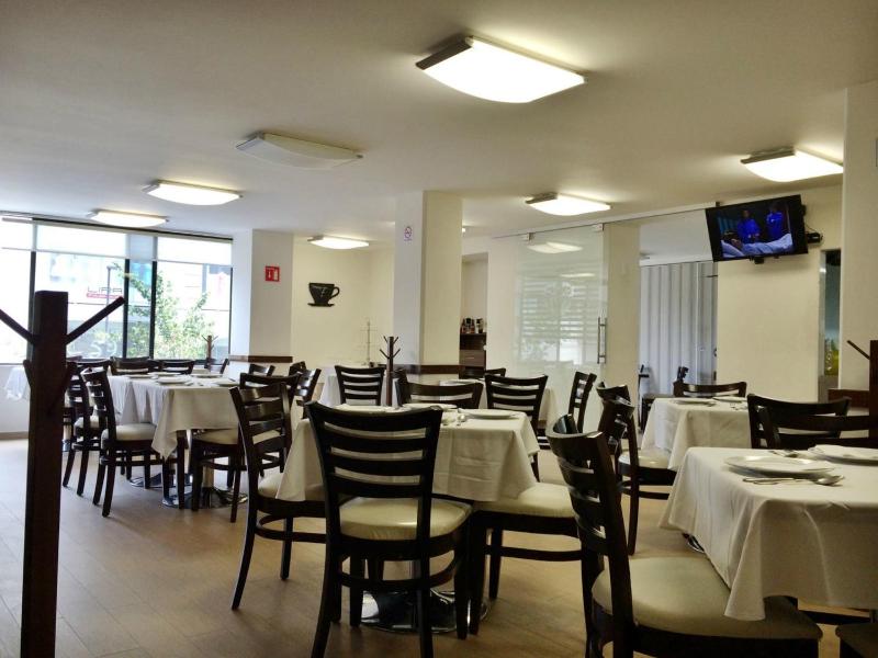 Hotel Castropol - image 2