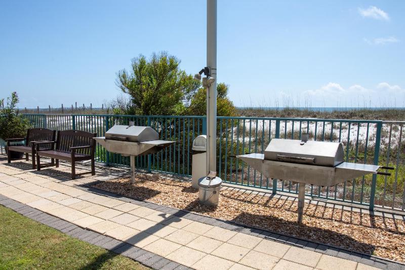 Surfside Shores 1503 - image 27