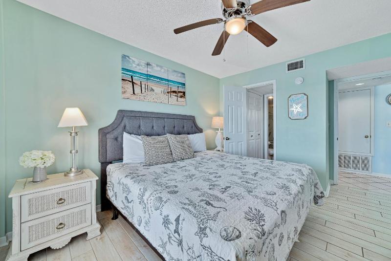 Surfside Shores 2804 - image 19