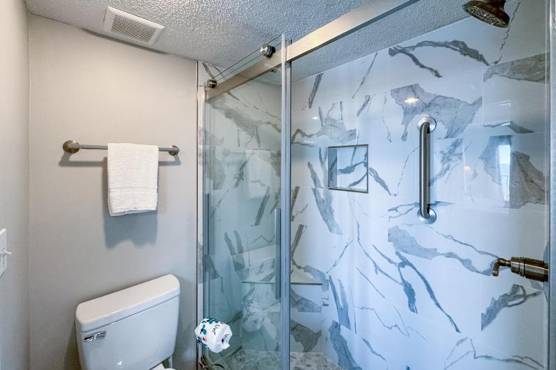 Surfside Shores 2804 - image 35