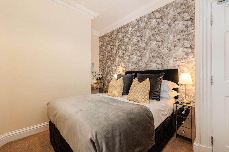 Wheatlands Lodge-Windermere - Award Winning - Adult Only - Free Car Park - image 6