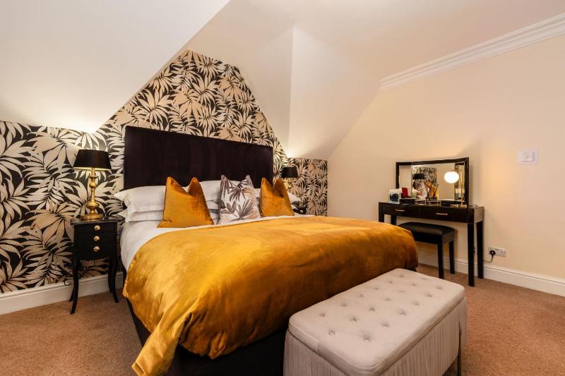 Wheatlands Lodge-Windermere - Award Winning - Adult Only - Free Car Park - image 11